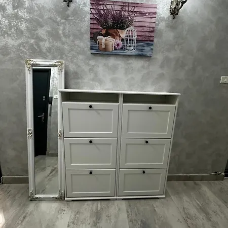 Apartamento Art Rezidence